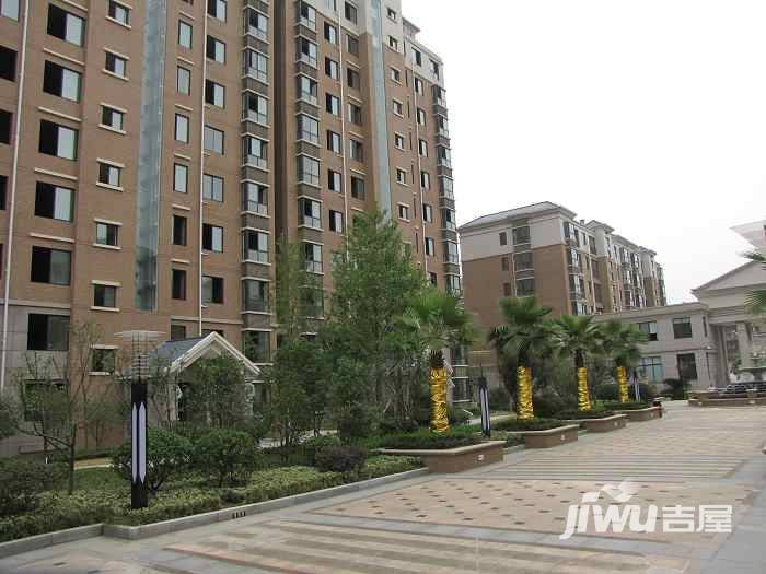 宏泰中央华府实景图40